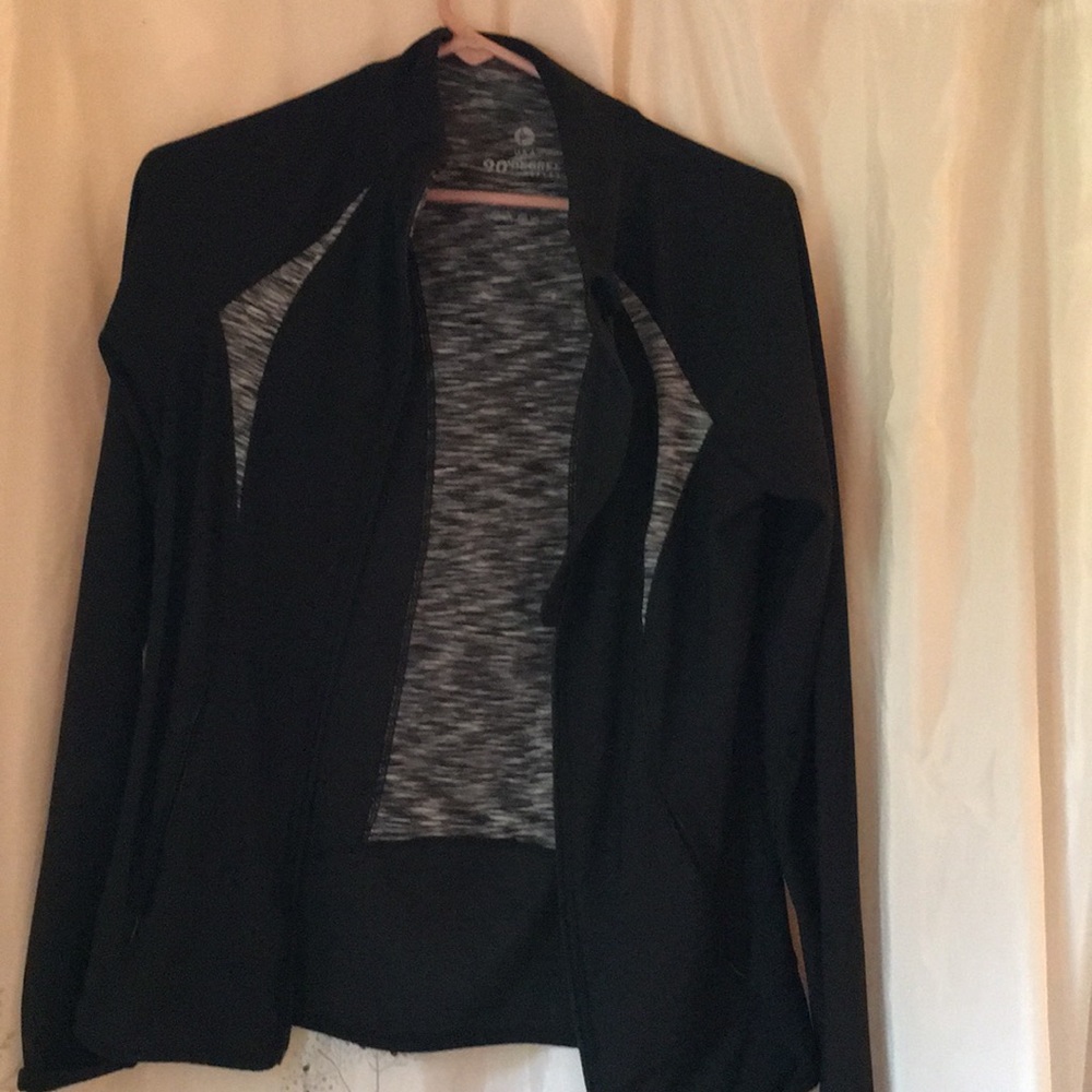 Zip up